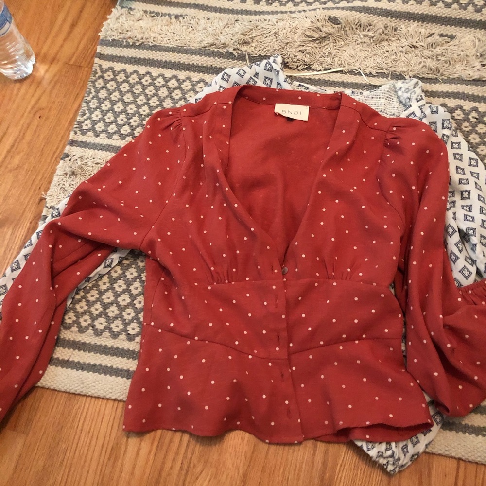 BNDI POLKA DOT TOP